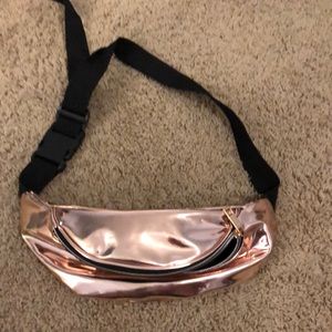 Fanny pack